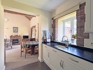 Photo 18- click for photo gallery